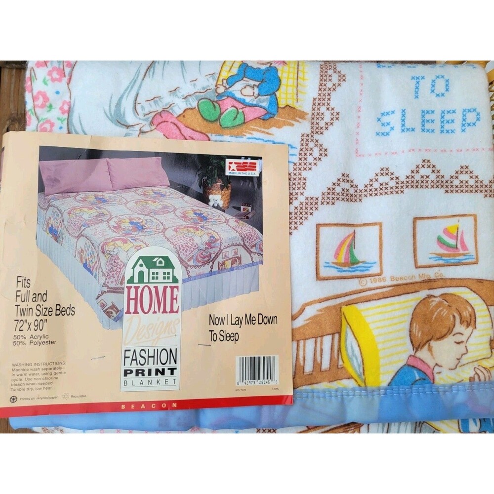 Vintage Now I Lay Me Down to Sleep Children's Bedside Blanket with Satin Trim